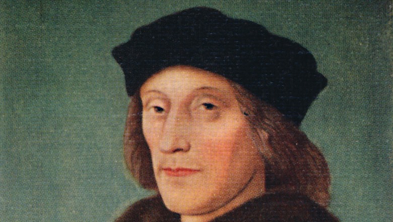 portrait of Henry VII with black cap