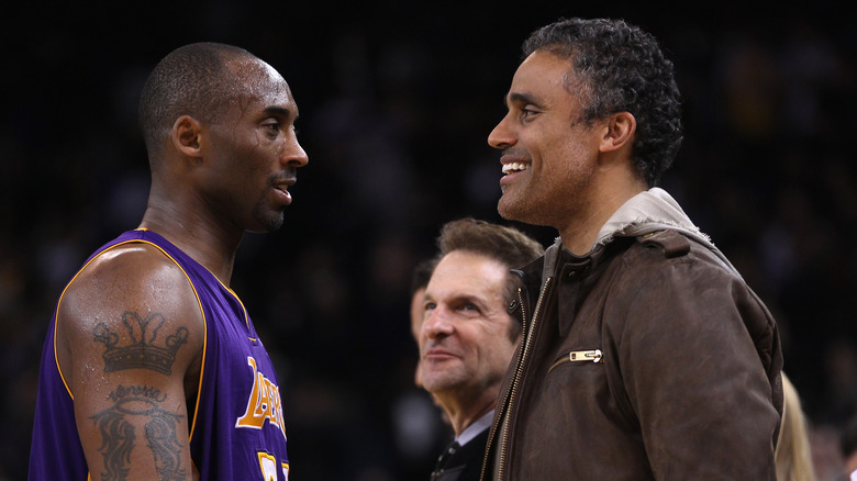 Bryant and Rick Fox talking 