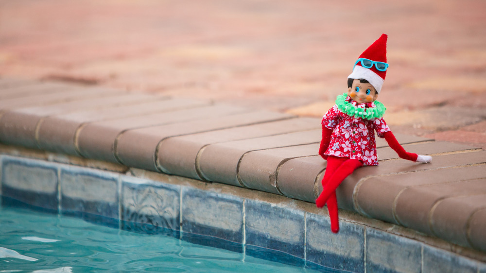 Christmas elf with Hawaiian shirt