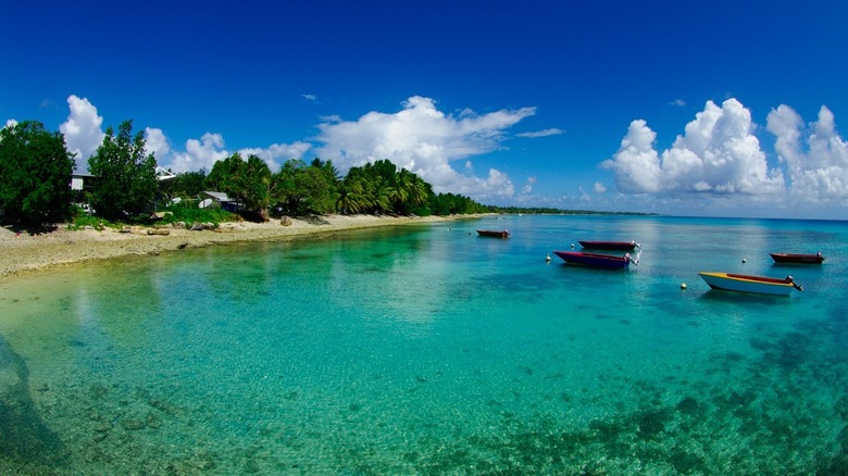 Tuvalu inaba boats