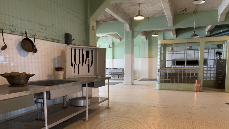 Alcatraz kitchen