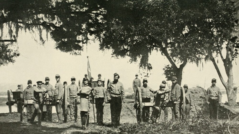 Confederate soldiers