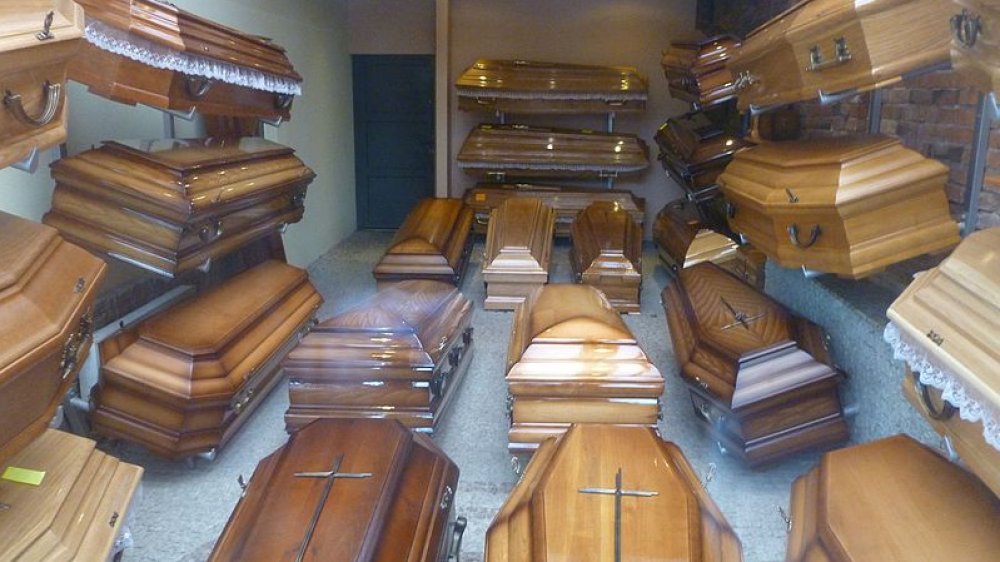 Coffin shop