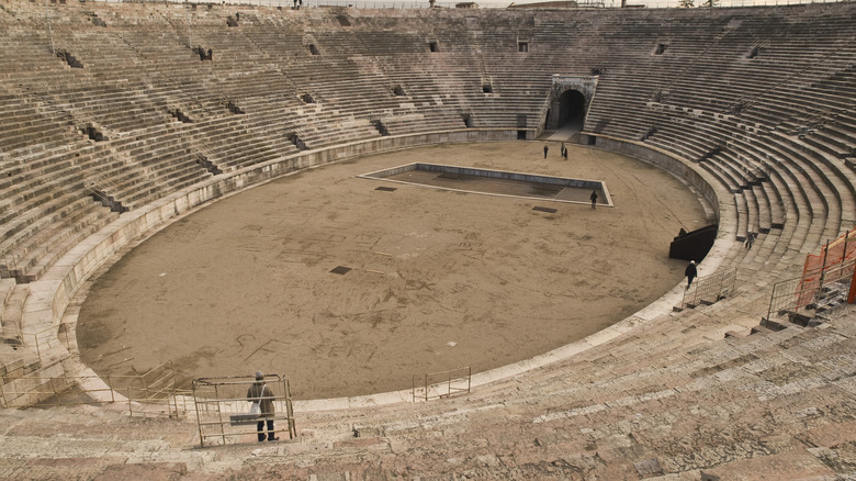 Roman amphitheater