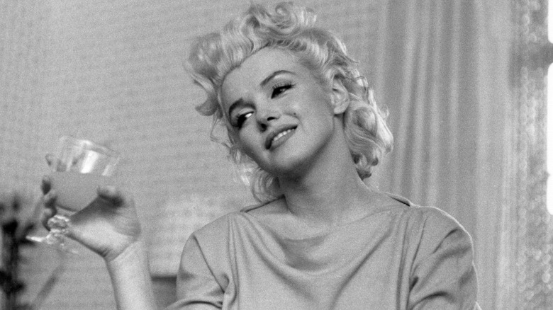 Marilyn Monroe relaxes at the Ambassador Hotel