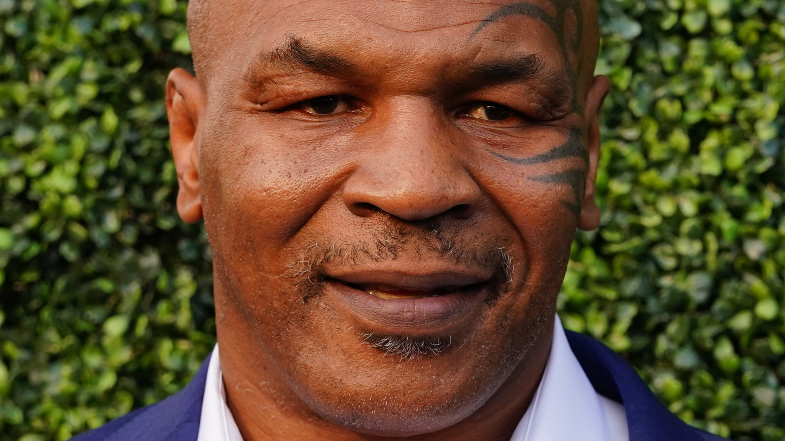What Mike Tyson And Evander Holyfields Relationship Was Like After The Infamous Ear Bite