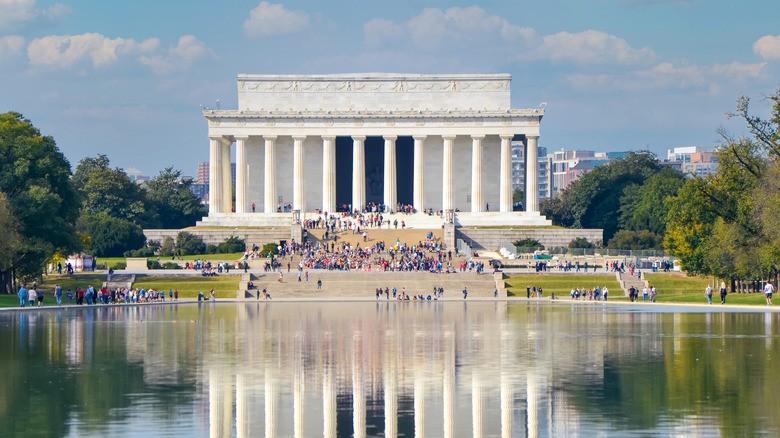 Washington's Lincoln Memorial 