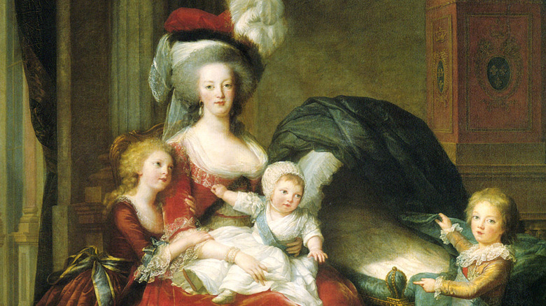  Marie Antoinette and her children 