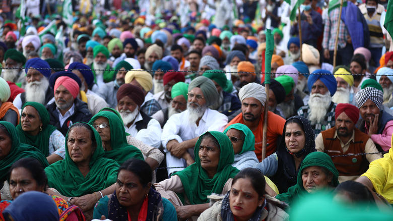 India farmers protesting Farm Laws