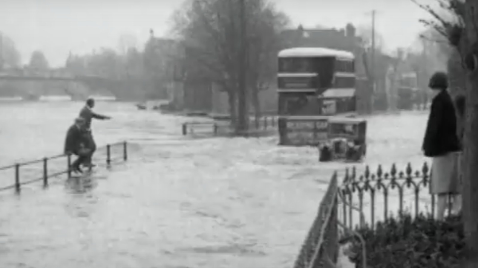 What Really Happened When London Flooded In 1928 1088