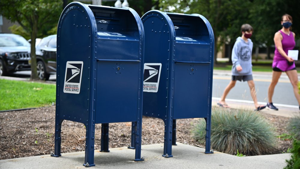 What Really Happens If The USPS Shuts Down