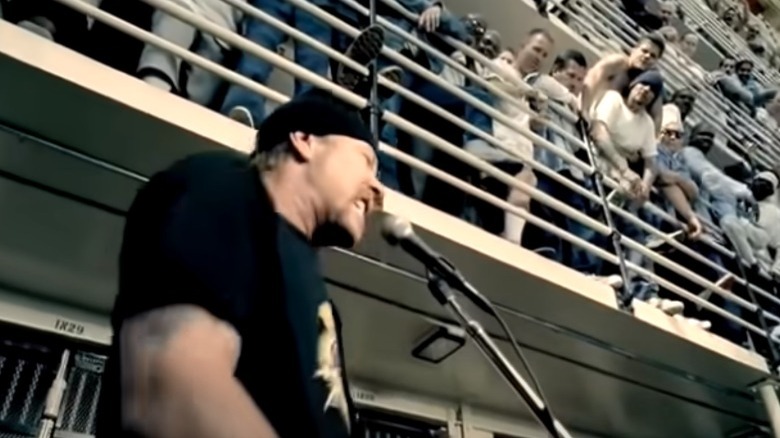 metallica playing in san quentin