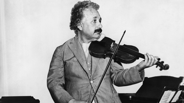 Einstein playing the violin