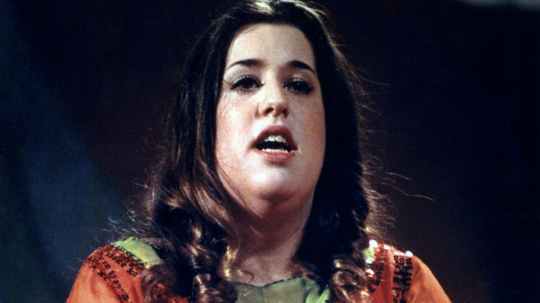 Cass Elliot open mouth