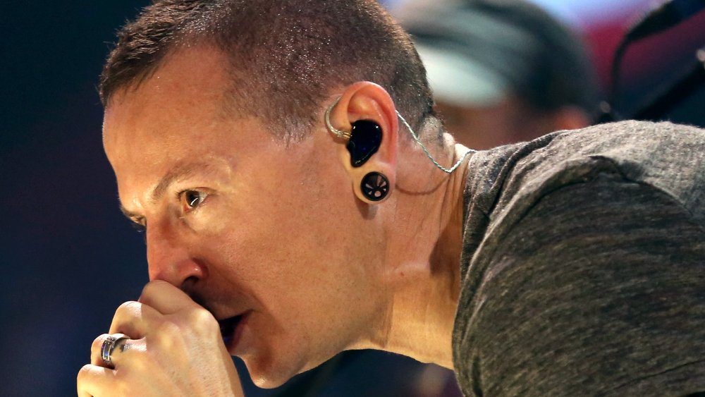 Chester Bennington close up