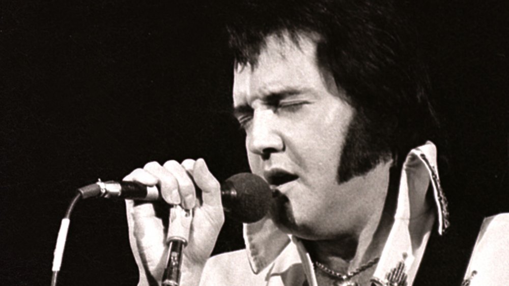 Elvis performing in 1977