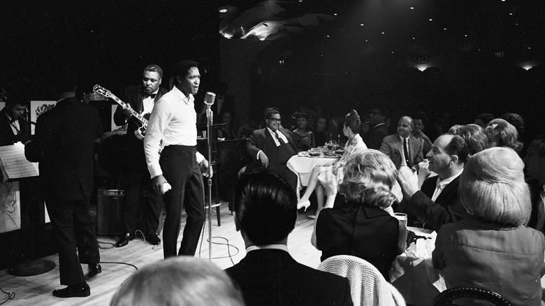 Sam Cooke singing Copacabana stage