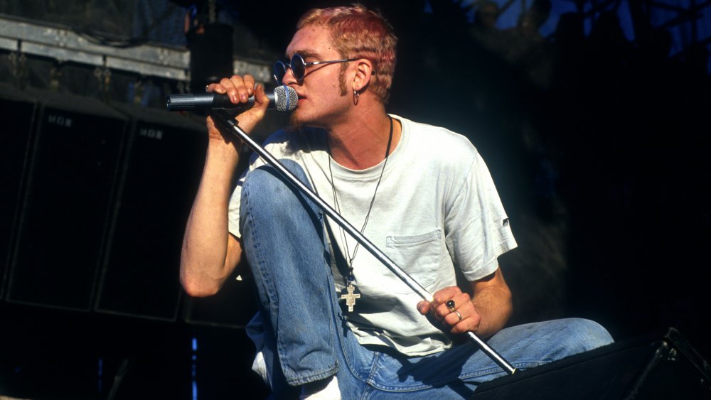 Layne Staley performing in 1993