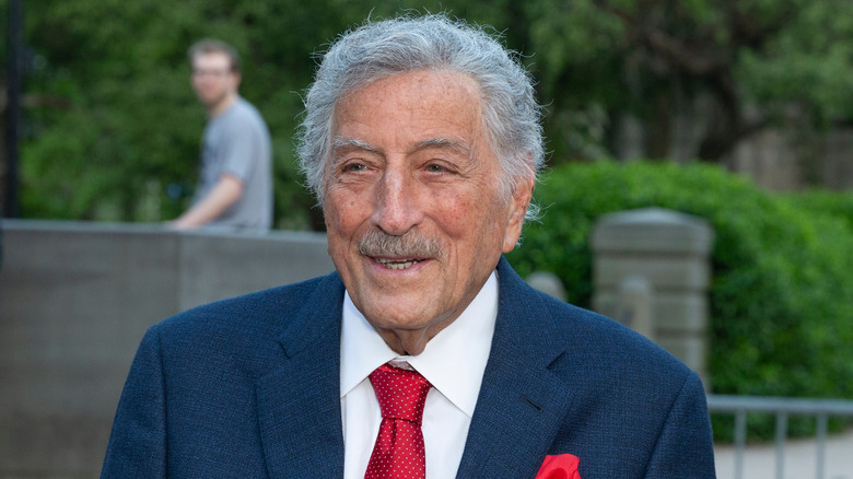 Tony Bennett smiling