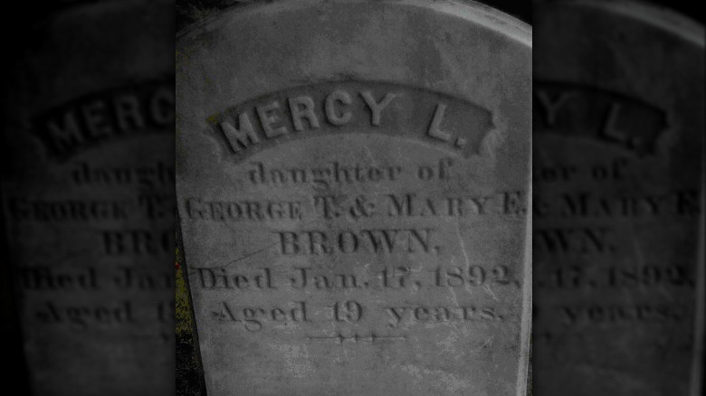 Gravestone of Mercy Lena Brown