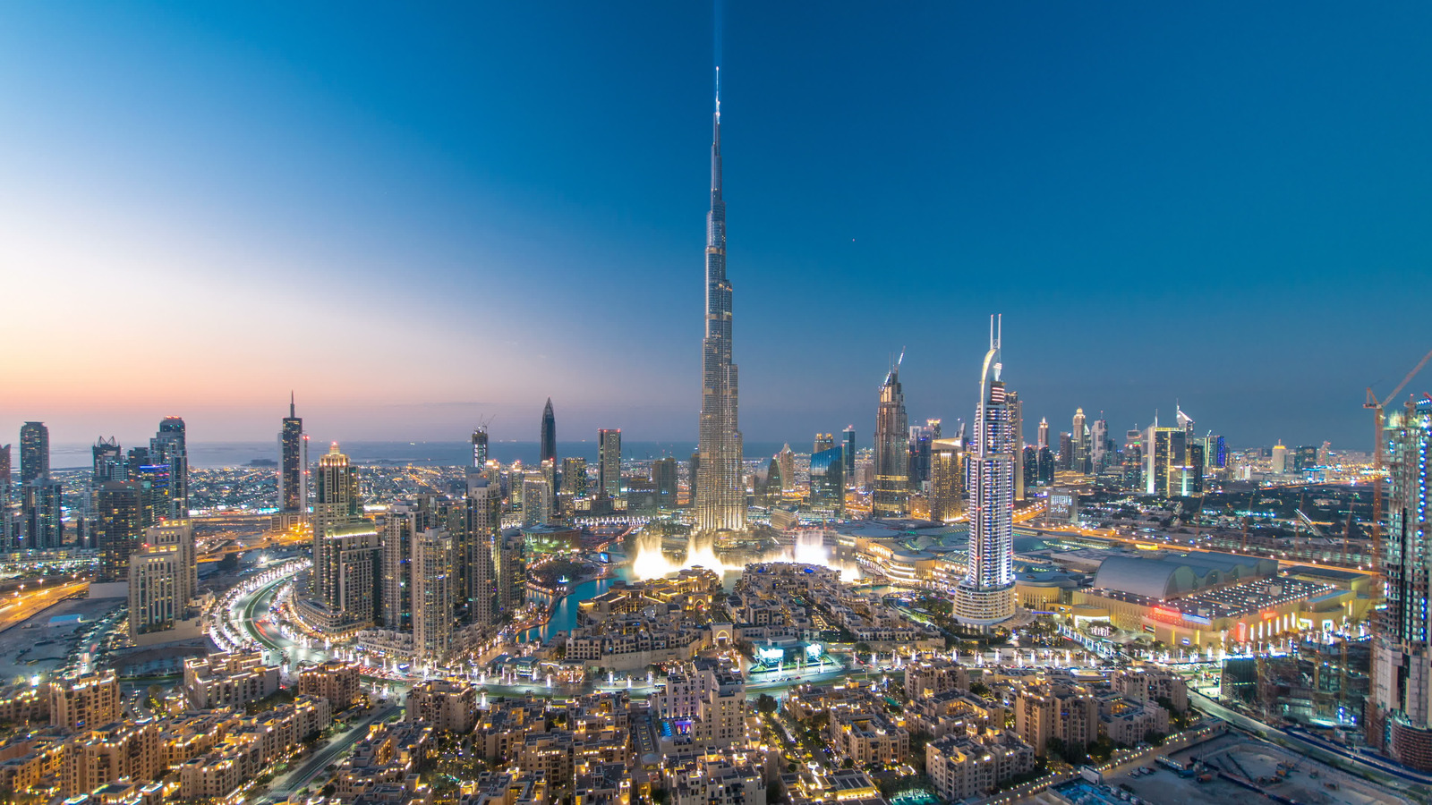 What Would Happen If The Burj Khalifa Collapsed