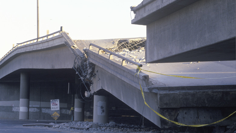 Highway 10 collapse in Reseda California