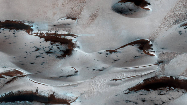 Carbon dioxide ice over sand dunes on Mars