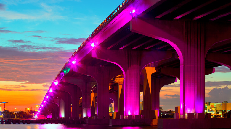 MacArthur causeway