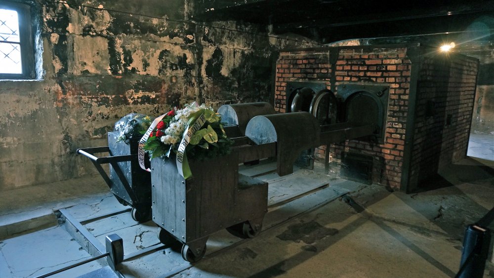 auschwitz crematorium