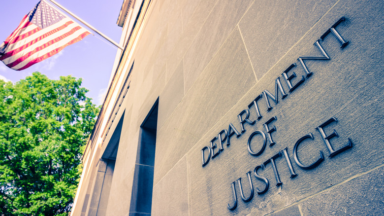 department of justice building exterior