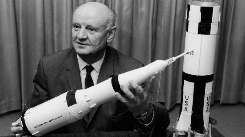 arthur rudolph holding model rocket