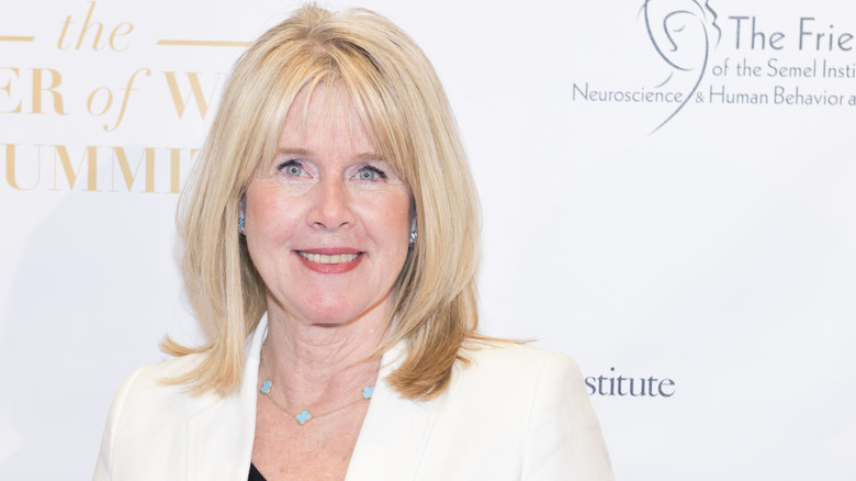 Tipper Gore smiling photo