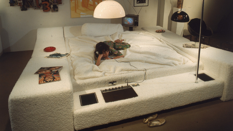 1970s waterbed 