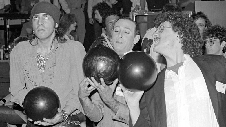 Steve Van Zand, Pee-wee, and Weird Al bowl
