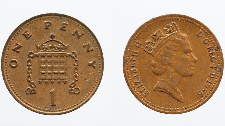 Coin featuring Queen Elizabeth