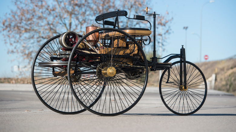 3-wheeled benz