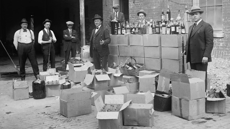 Prohibition agents in 1922