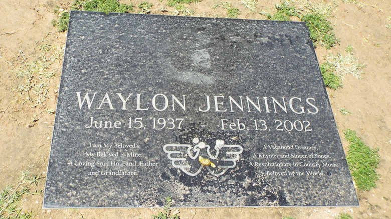 Waylon Jennings' gravesite