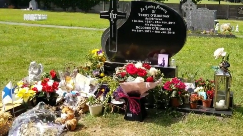 grave of Dolores O'Riordan