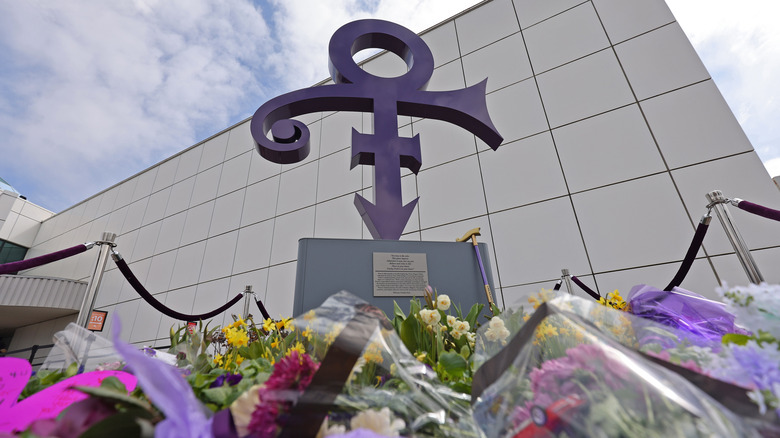 Prince symbol outside Paisley Park