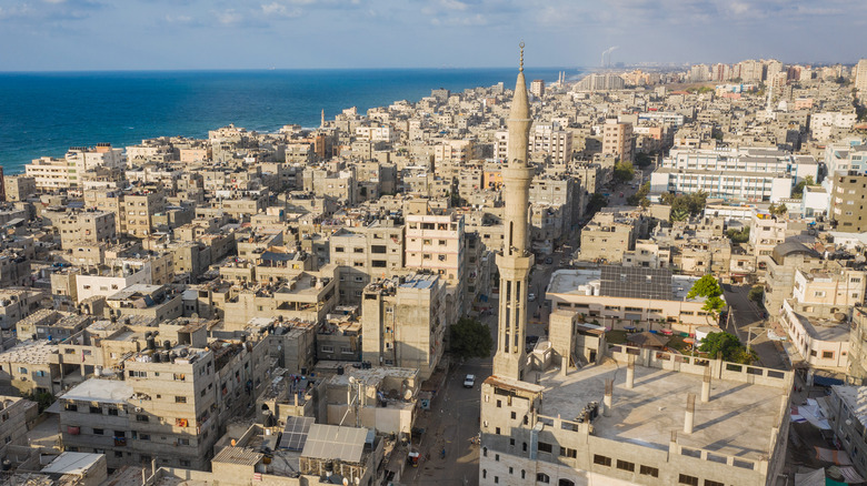 Al-Shati Refugee camp urban sprawl coast