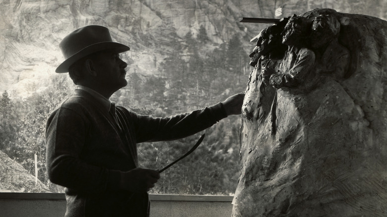 Gutzon Borglum works on Mount Rushmore model