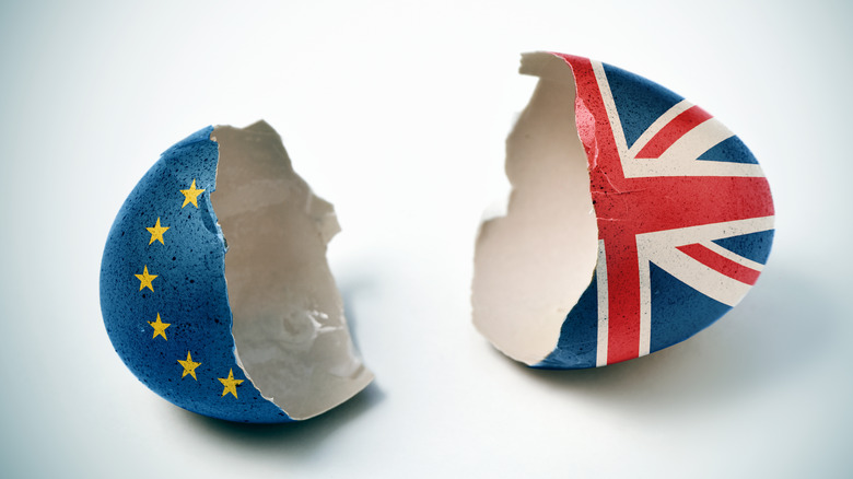 A cracked Easter egg symbolizes Brexit