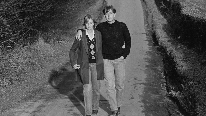 Paul and Linda McCartney walking together