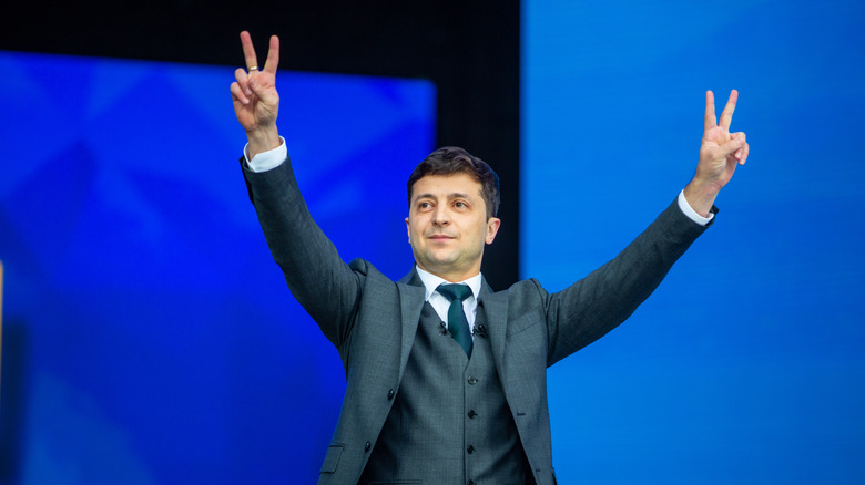 Volodymyr Zelensky peace signs