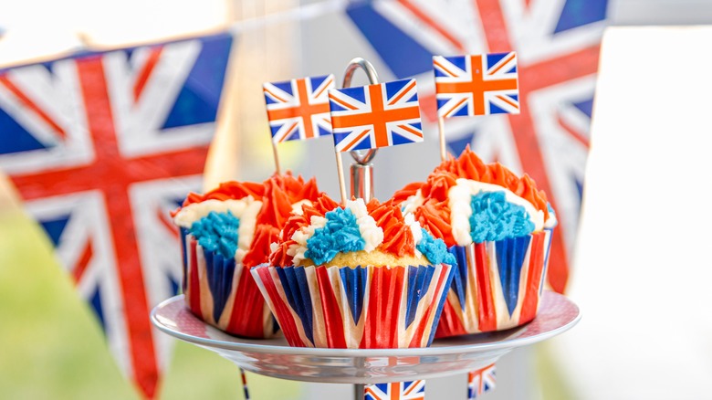 Decorations depicting British Flag