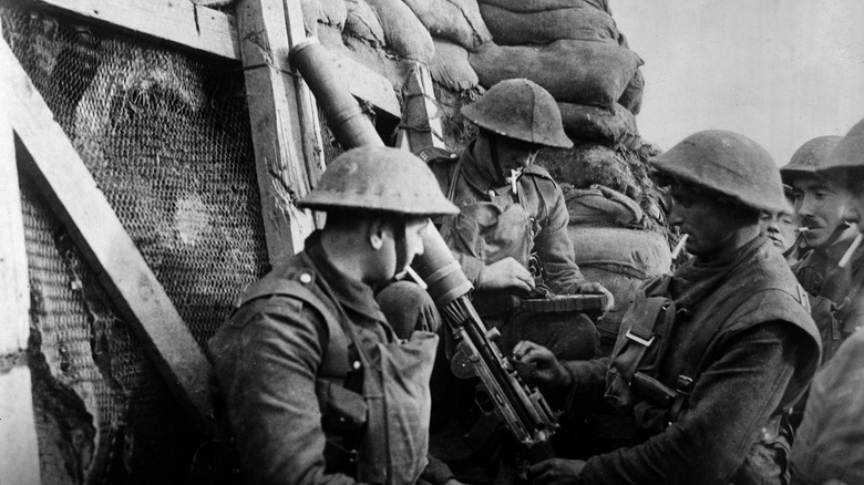 World War I British trench soldiers