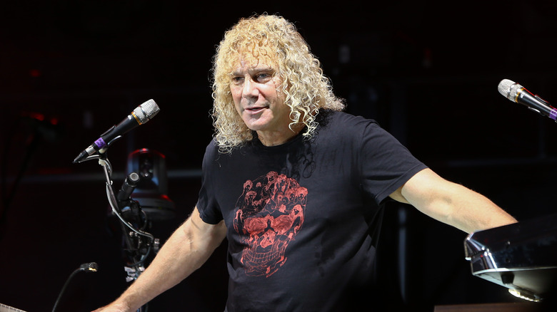 David Bryan black red shirt