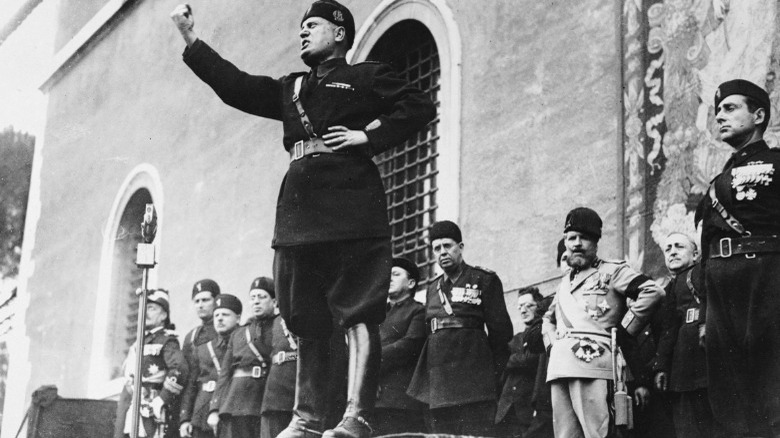 Mussolini giving speech