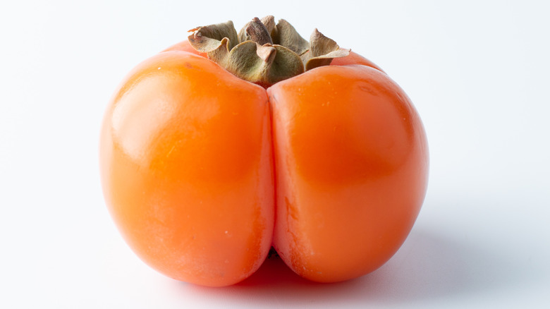 Butt-shaped persimmon